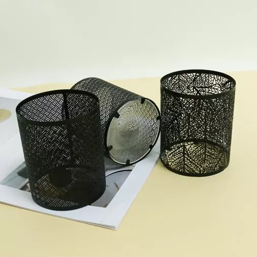 Siyah metal mum tutucuyu stil ve işlev seçimi yapan nedir?