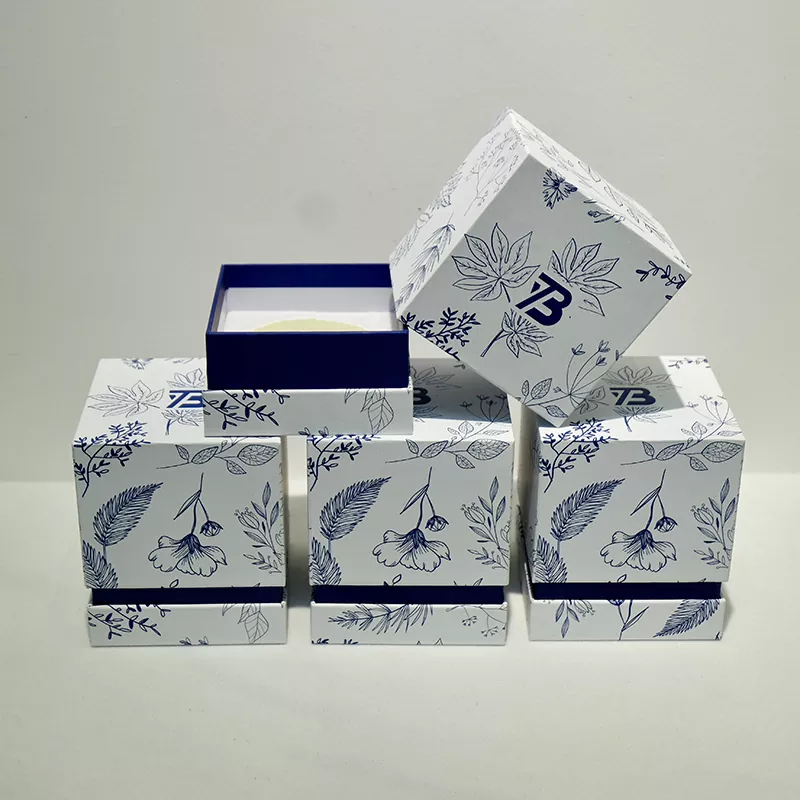 Gift Boxes with Secure Lids